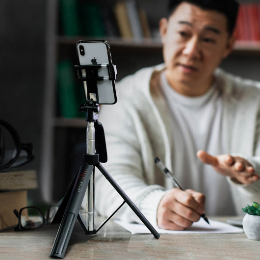 Chamberlain Selfie Stick Tripods Lifestyle
